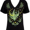 Clothes Restyle | Herbal T-Shirt With A Choker And Fern Leaf